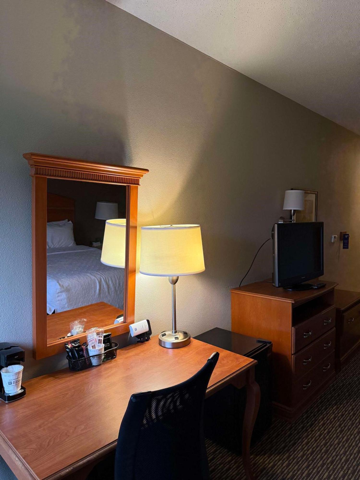 Surestay By Best Western Forsyth Decatur Екстер'єр фото